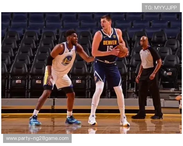 勇士队新赛季备战紧张 库里与球队磨合不断调整目标直指总冠军